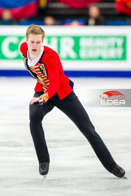 Ice Gallery Skates U.S.